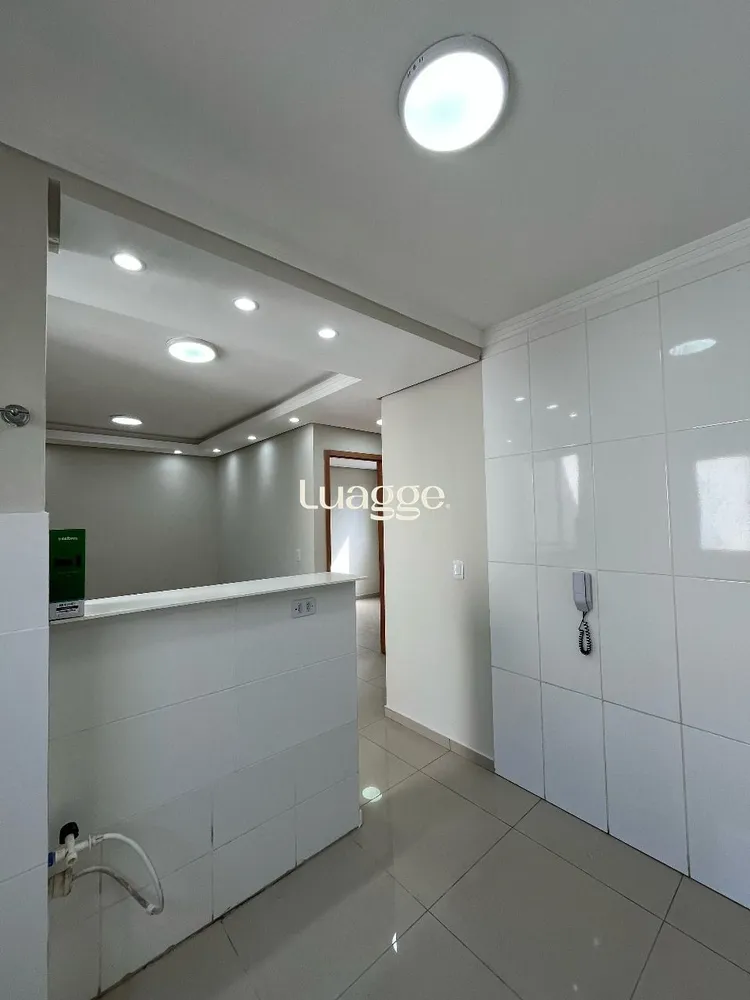 Apartamento, 2 quartos, 72 m² - Foto 2