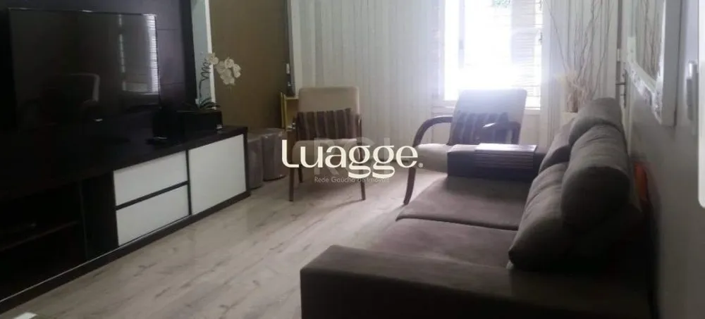 Casa, 3 quartos, 240 m² - Foto 1
