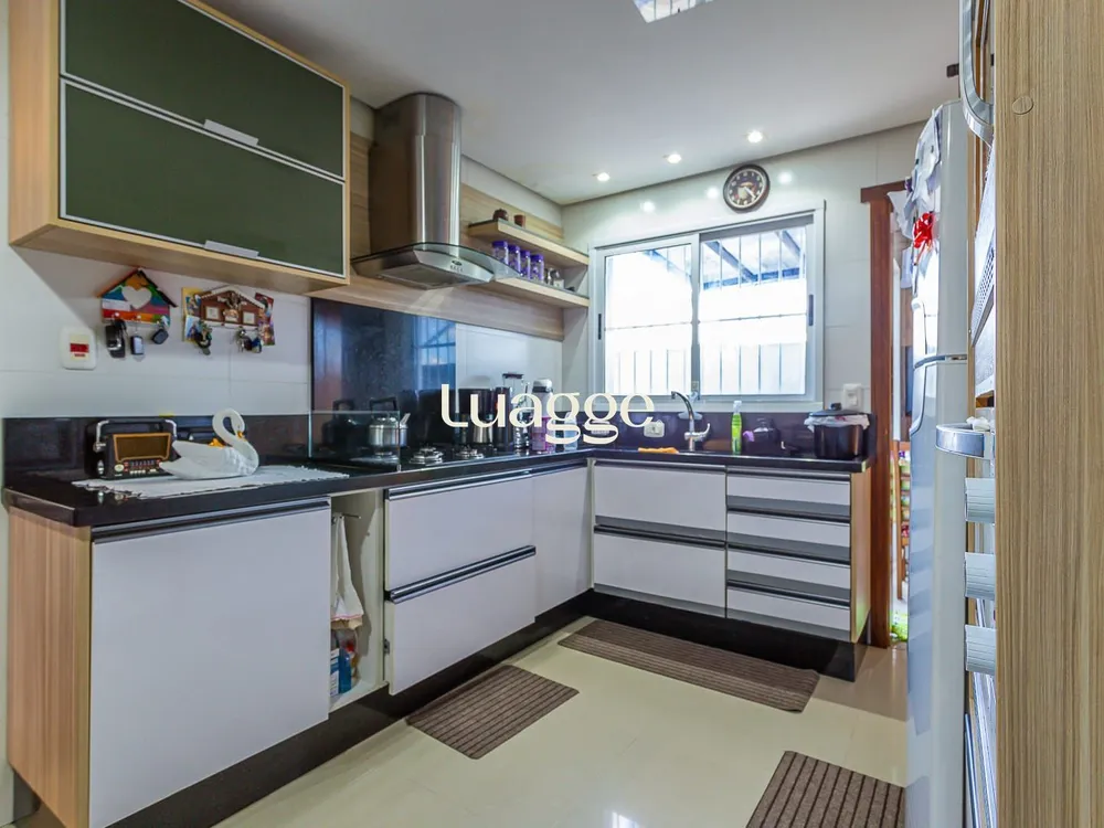 Sobrado, 3 quartos, 183 m² - Foto 1