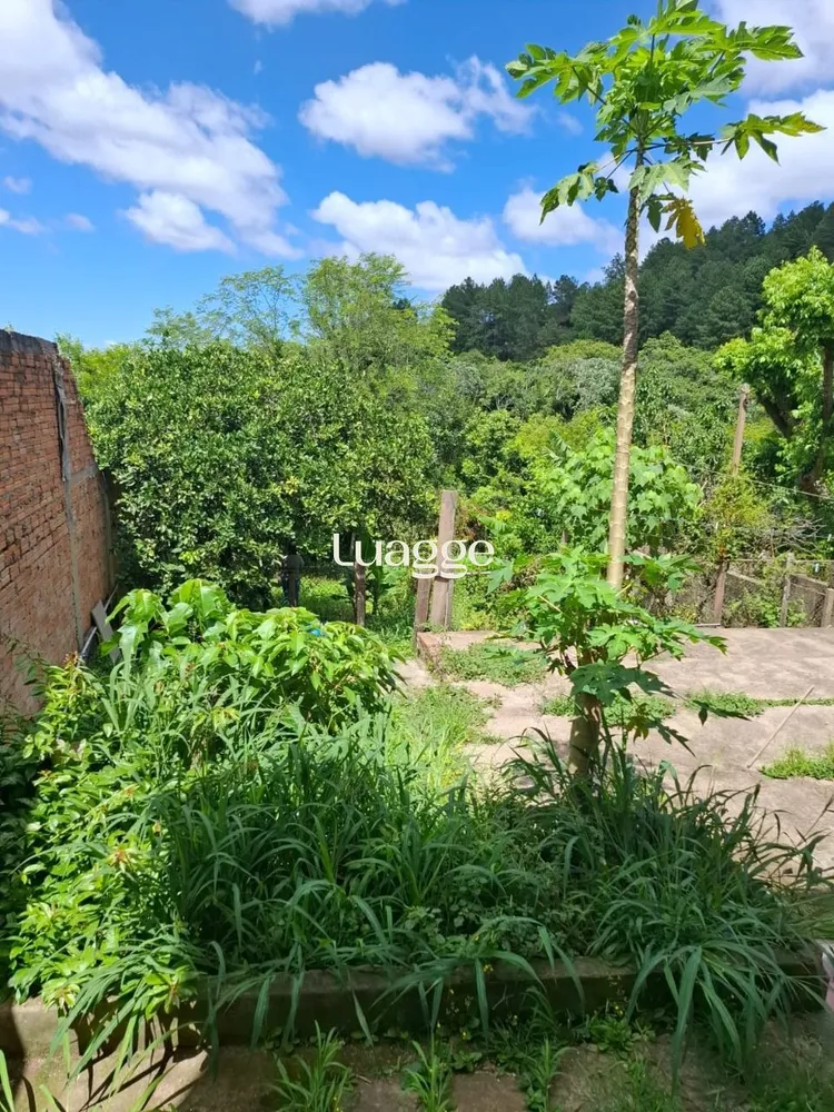 Casa, 4 quartos, 151 m² - Foto 1
