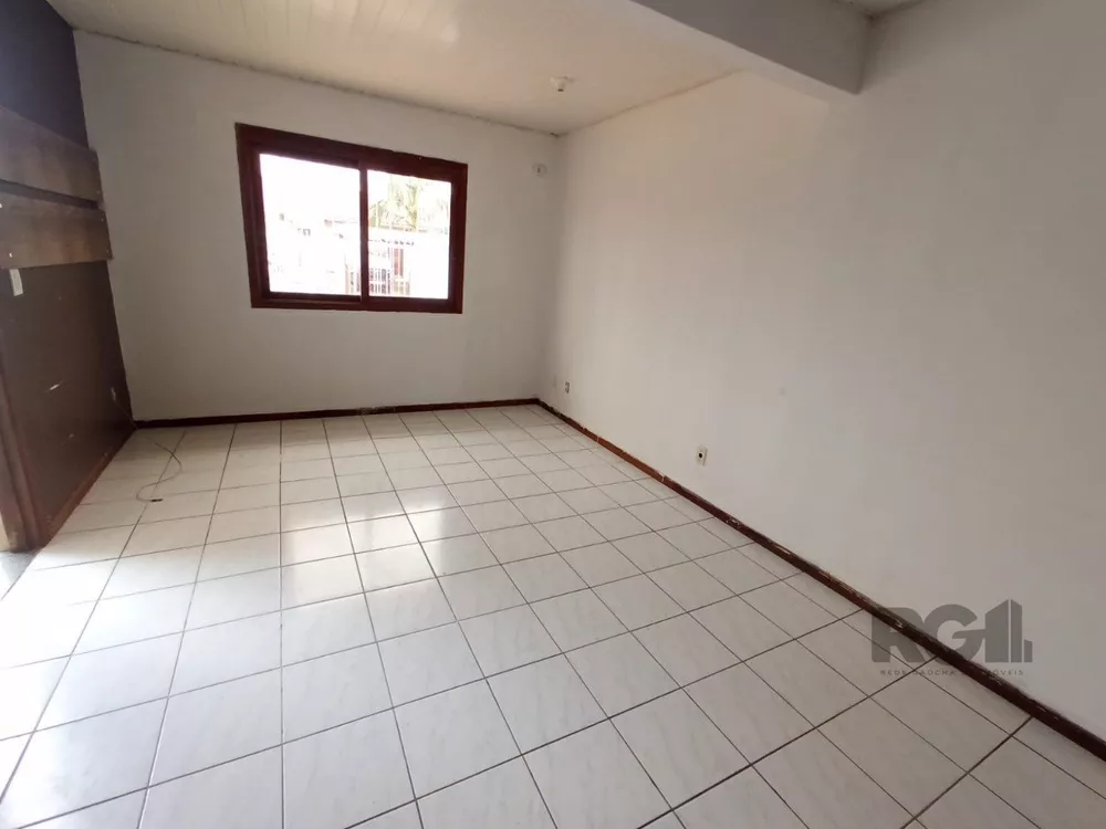 Casa à venda com 2 quartos, 55m² - Foto 2