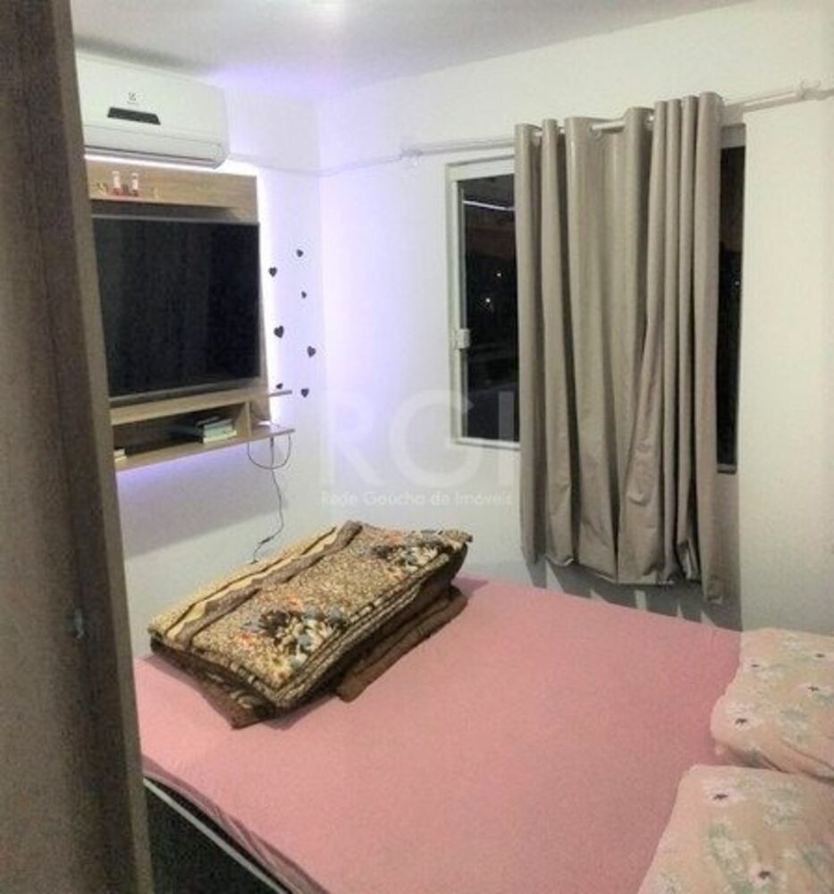 Casa à venda com 2 quartos, 46m² - Foto 4
