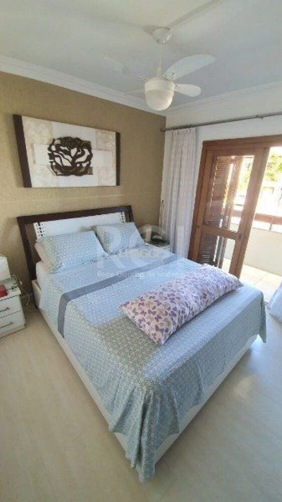 Casa de Condomínio à venda com 3 quartos, 222m² - Foto 9