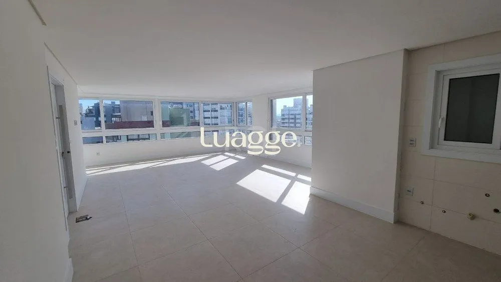 Apartamento, 3 quartos, 131 m² - Foto 3