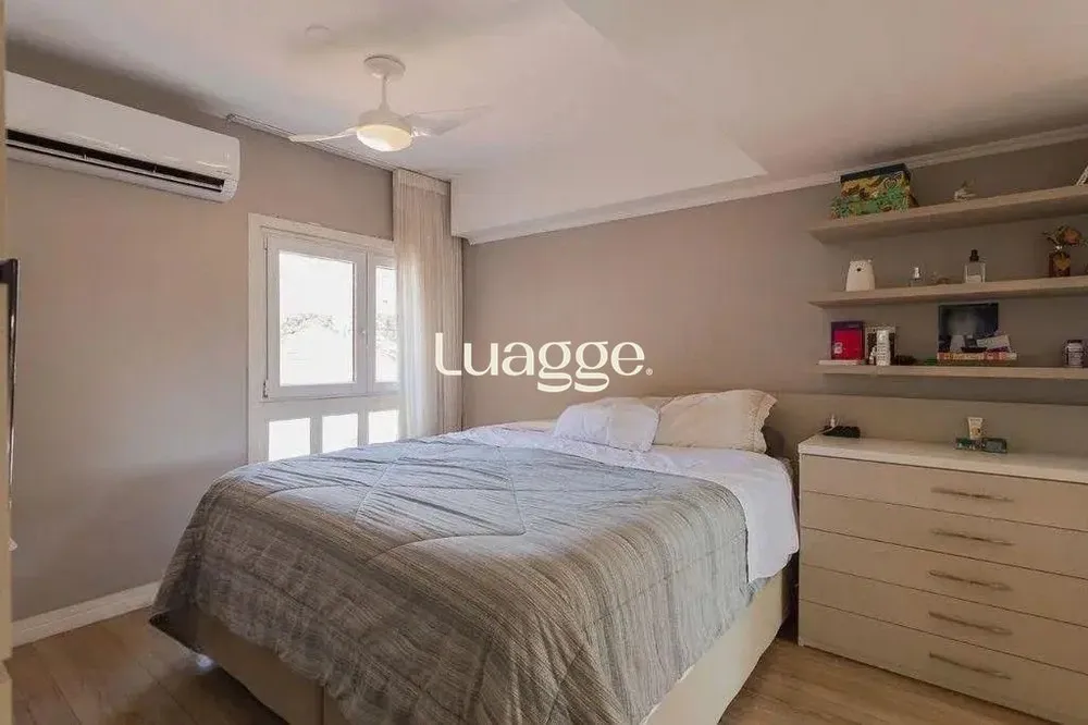 Casa, 4 quartos, 229 m² - Foto 2