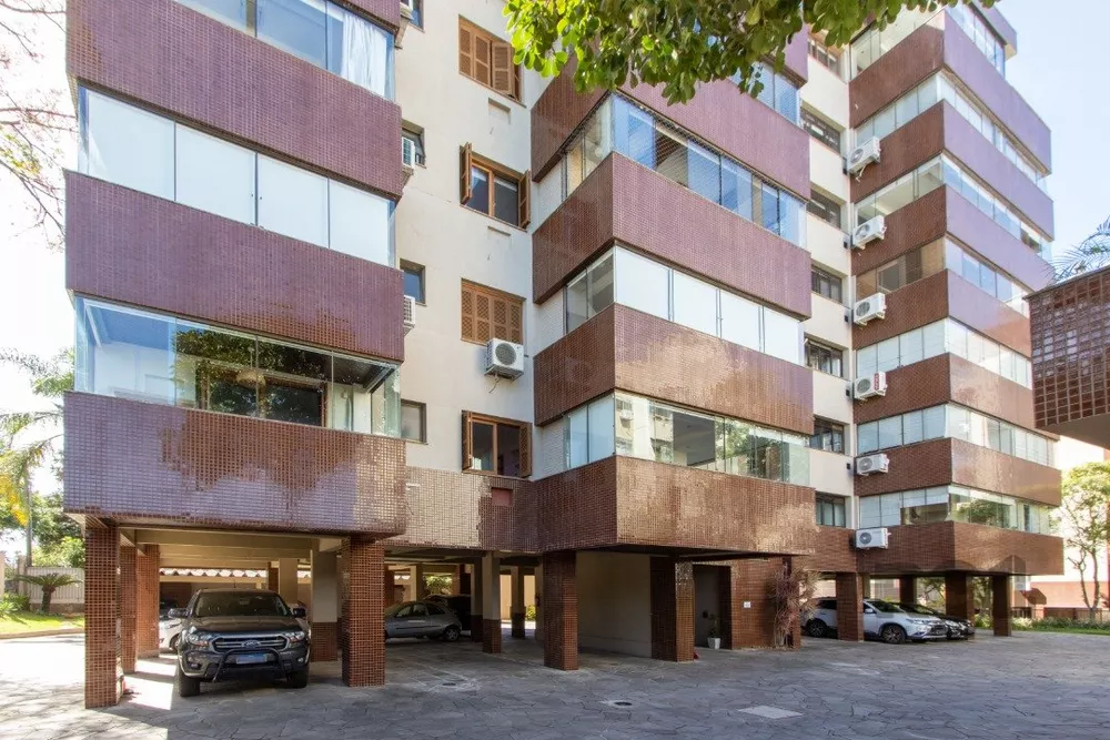 Apartamento à venda com 3 quartos, 113m² - Foto 1