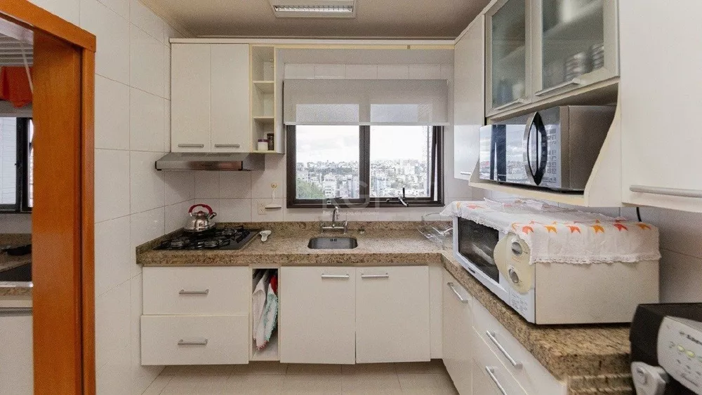 Apartamento à venda com 3 quartos, 125m² - Foto 7