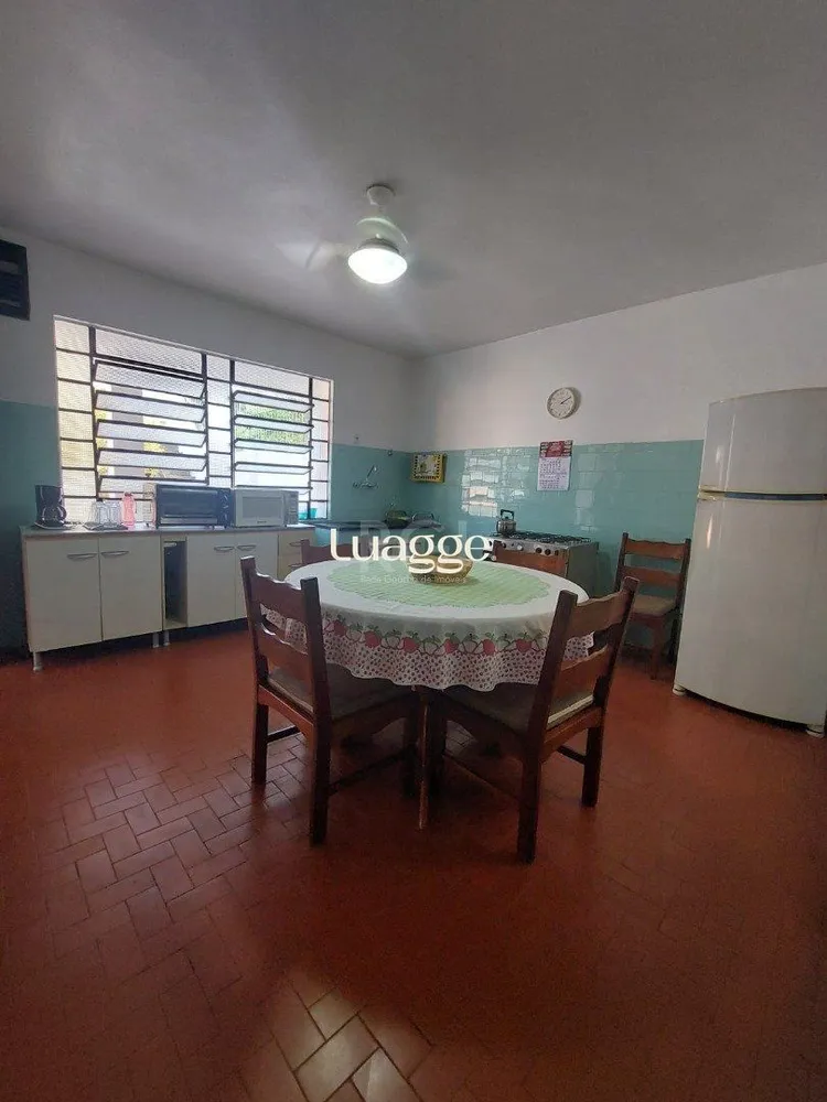 Casa, 3 quartos, 255 m² - Foto 1