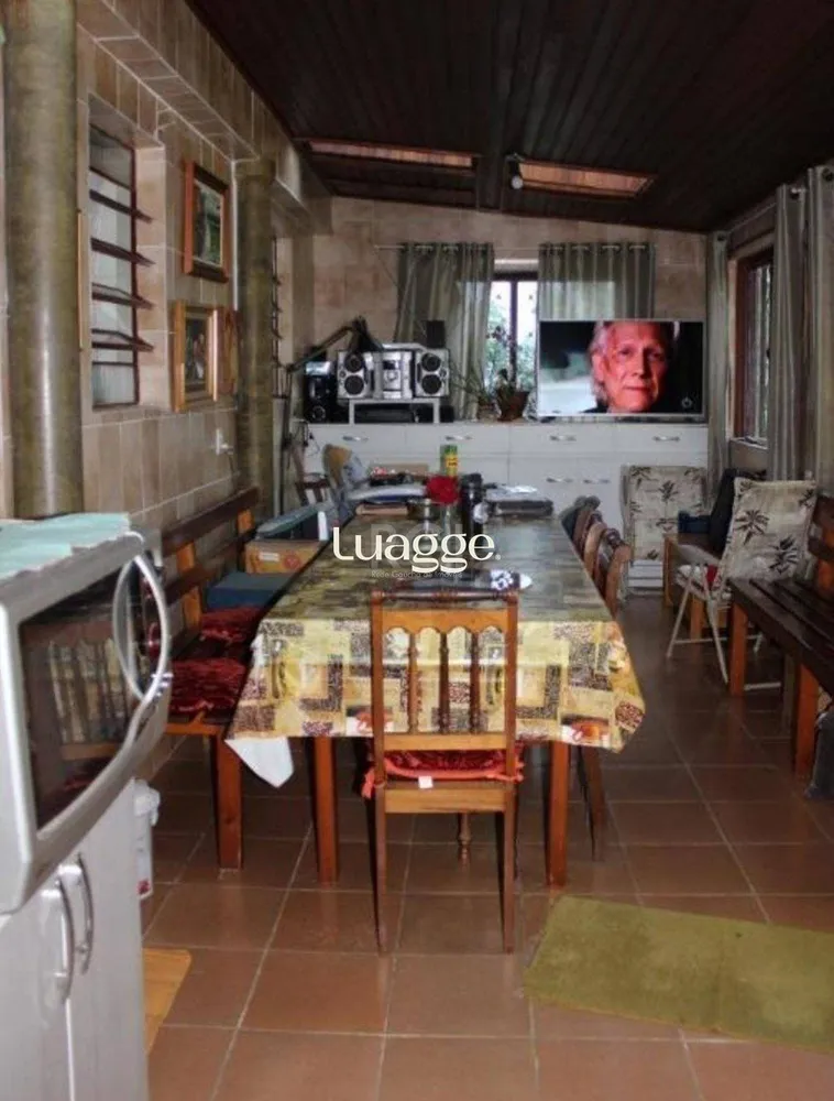 Casa, 3 quartos, 166 m² - Foto 2