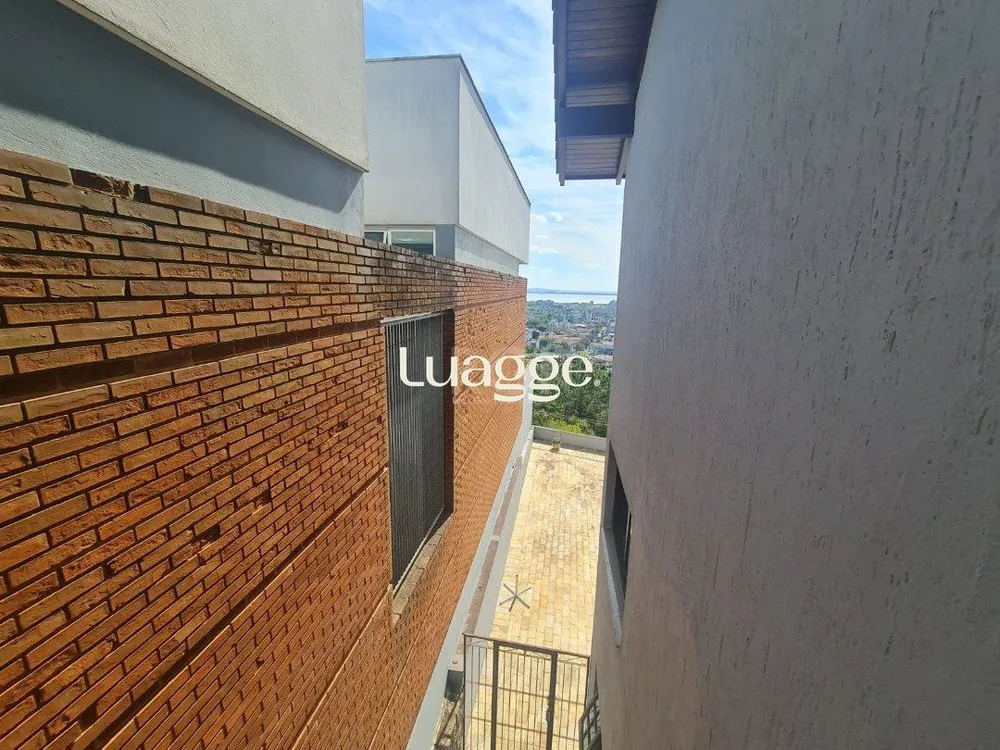 Casa, 5 quartos, 465 m² - Foto 1