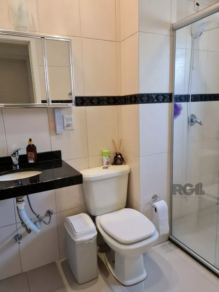 Casa à venda com 3 quartos, 201m² - Foto 7