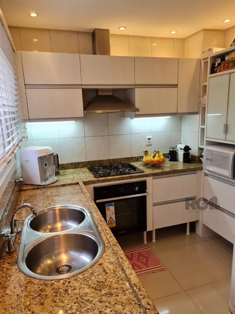 Casa à venda com 3 quartos, 201m² - Foto 5