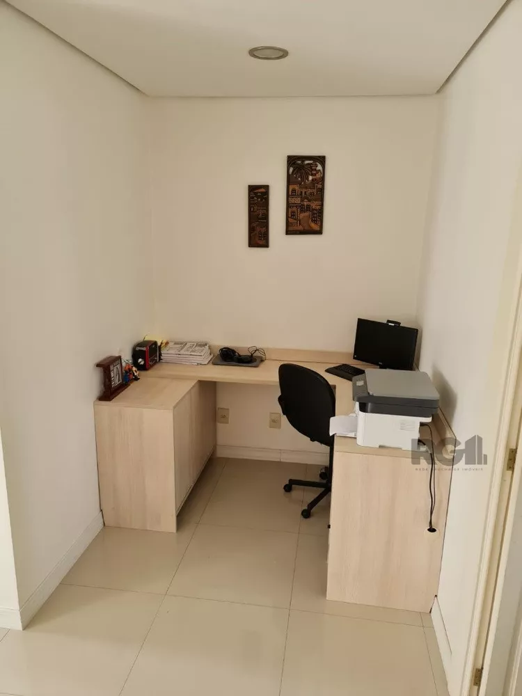 Casa à venda com 3 quartos, 201m² - Foto 8