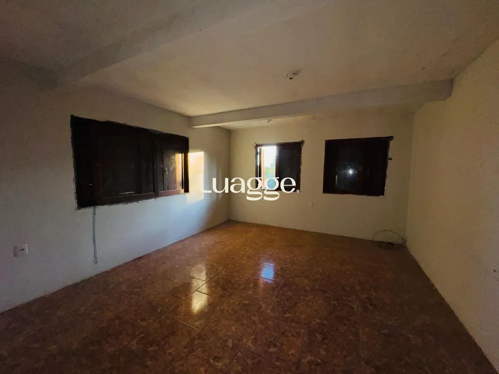 Casa, 2 quartos, 201 m² - Foto 1