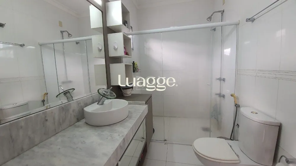 Casa, 2 quartos, 201 m² - Foto 3
