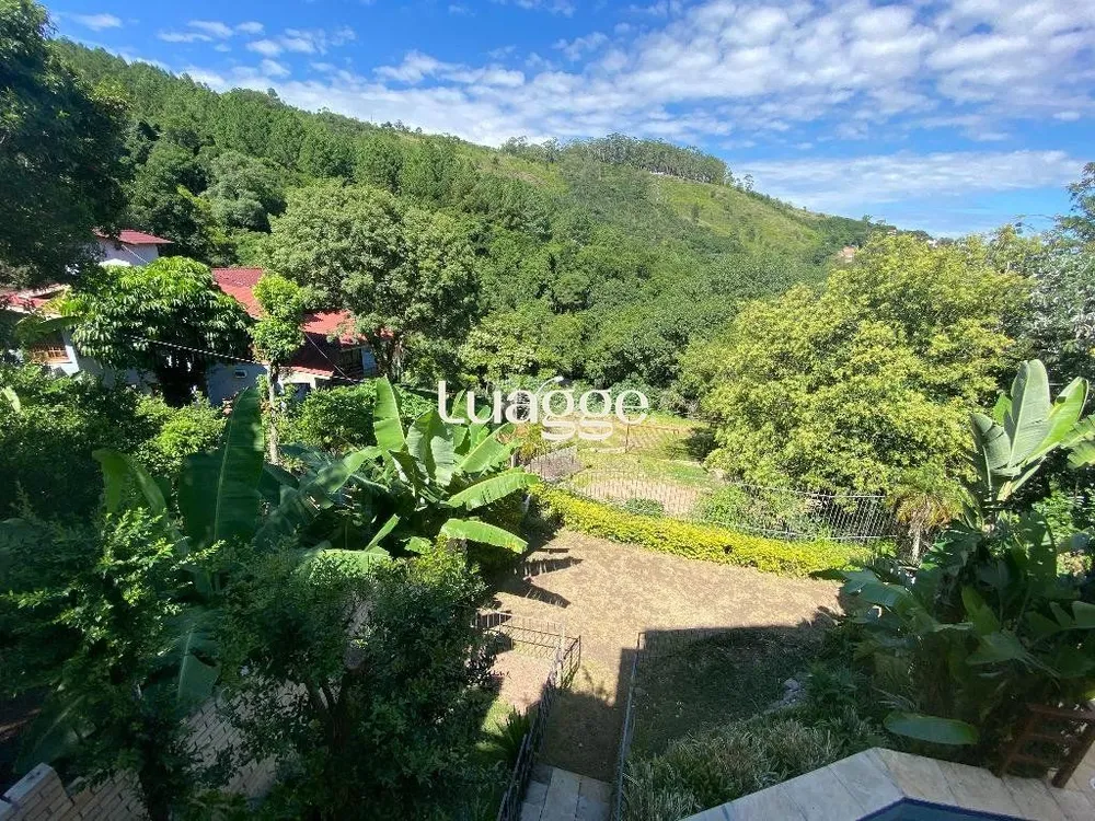 Casa, 4 quartos, 337 m² - Foto 1