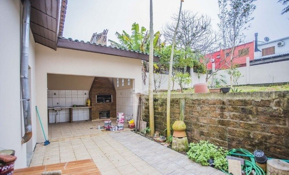 Casa à venda com 3 quartos, 189m² - Foto 8