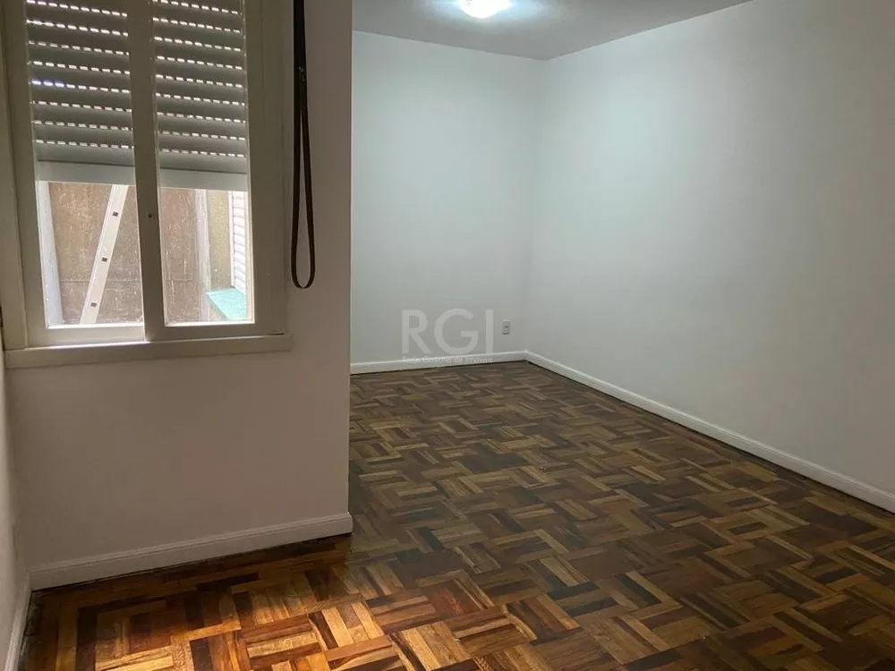 Apartamento à venda com 2 quartos, 67m² - Foto 4