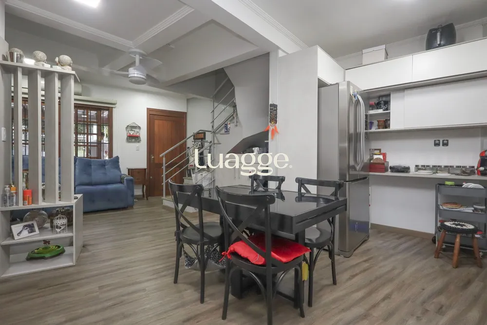 Casa, 3 quartos, 145 m² - Foto 1