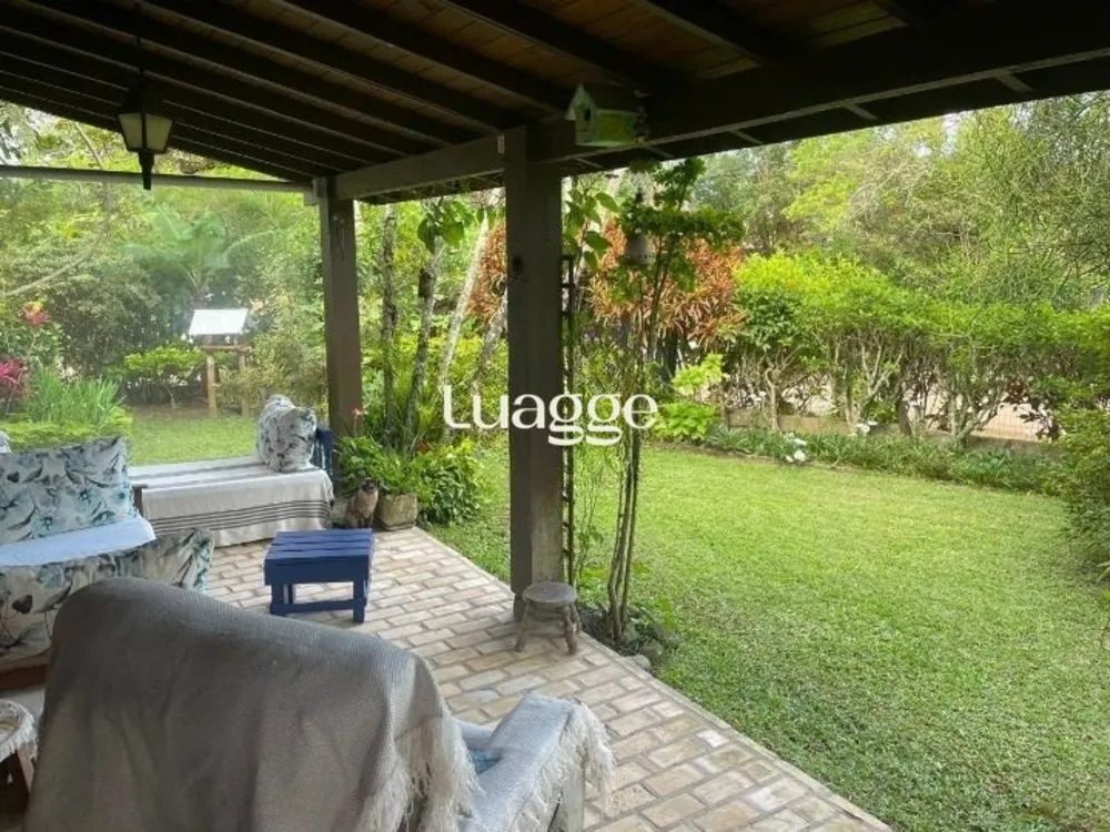 Casa, 3 quartos, 146 m² - Foto 1