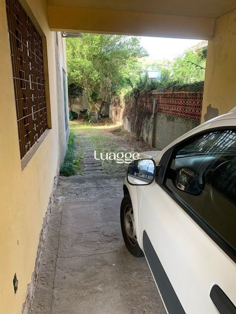 Casa, 3 quartos, 281 m² - Foto 1