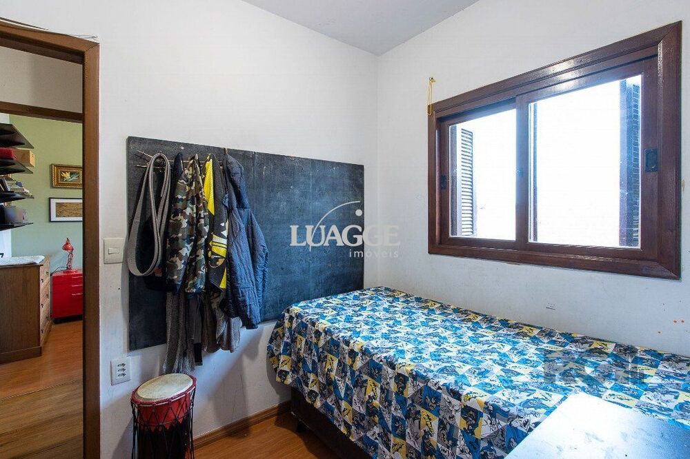 Casa à venda com 3 quartos, 113m² - Foto 4