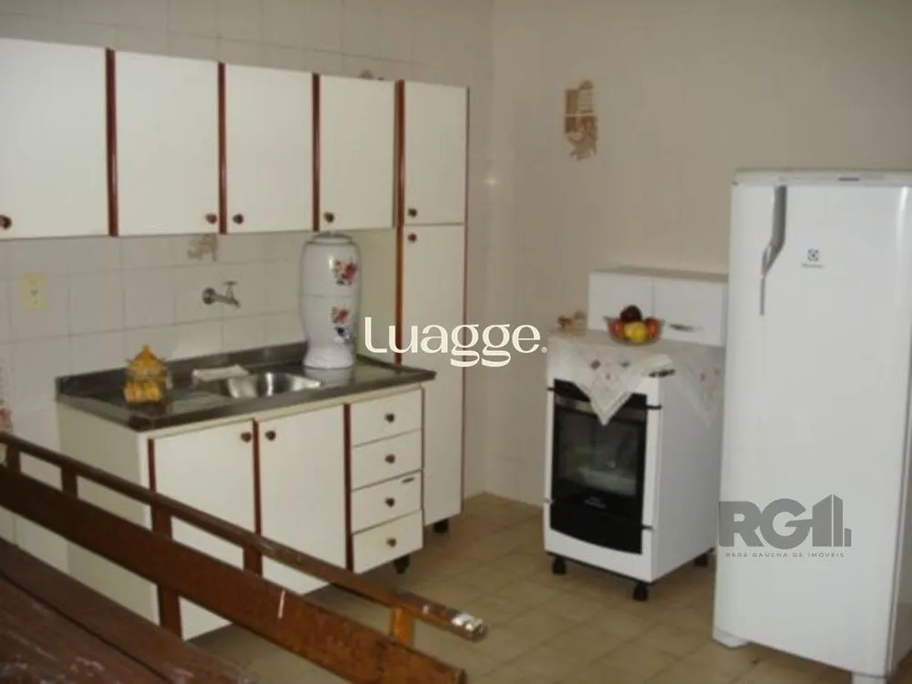 Casa, 3 quartos, 262 m² - Foto 2