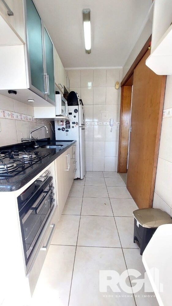 Apartamento à venda com 2 quartos, 71m² - Foto 2