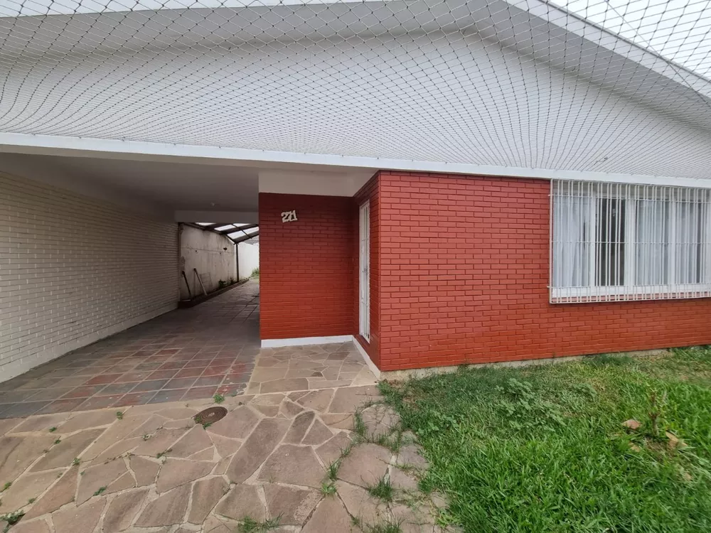 Casa à venda com 3 quartos, 110m² - Foto 2