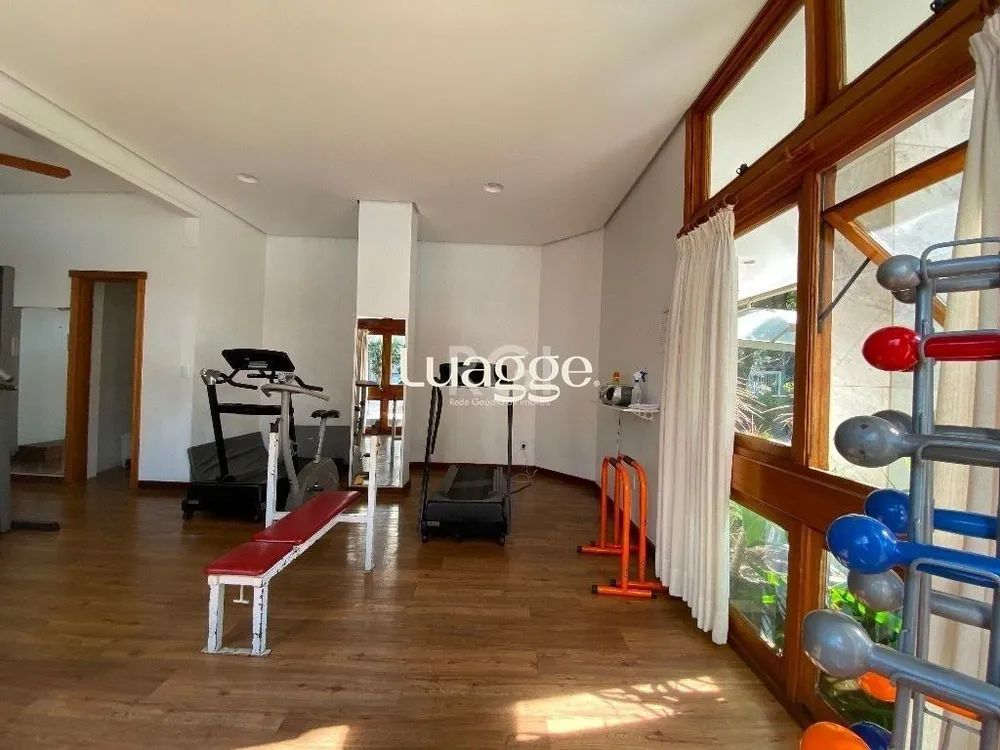 Apartamento, 3 quartos, 130 m² - Foto 1