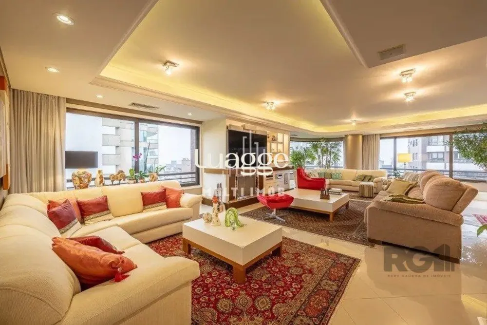 Apartamento, 3 quartos, 243 m² - Foto 1