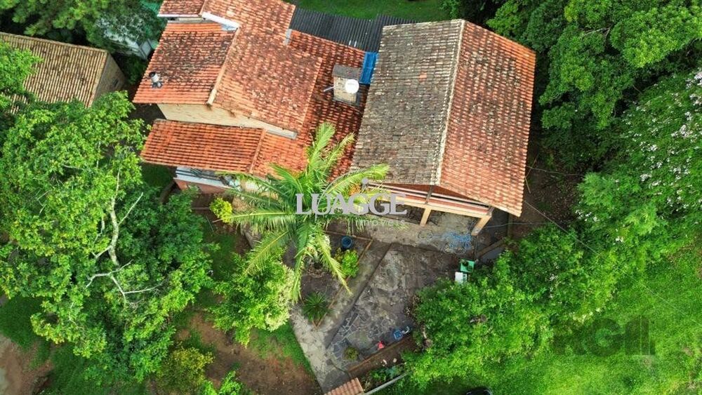 Casa à venda com 4 quartos, 350m² - Foto 3