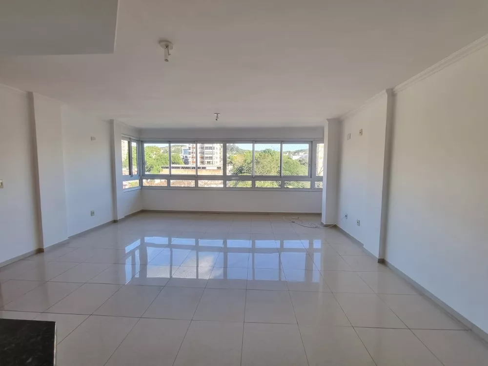 Apartamento à venda com 3 quartos, 109m² - Foto 2