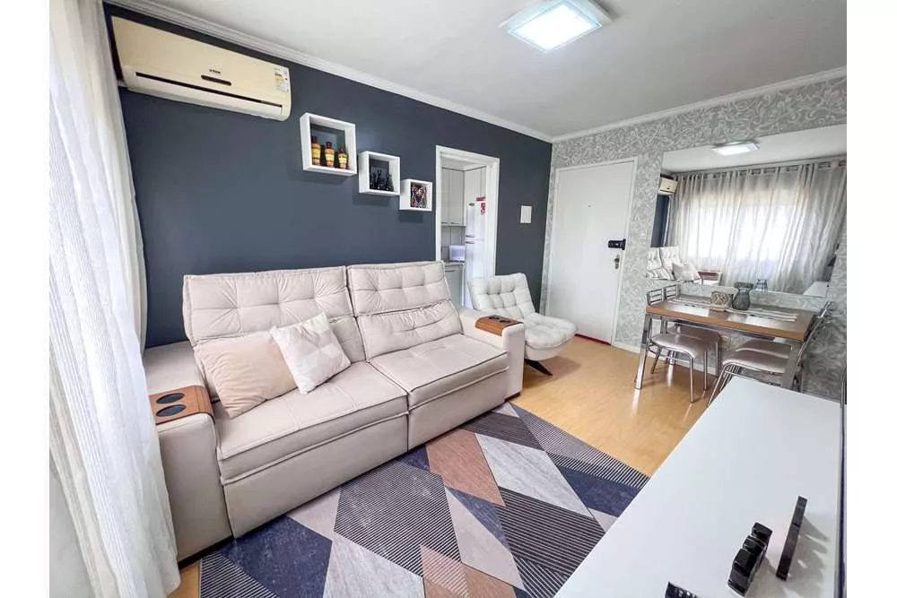 Apartamento à venda com 2 quartos, 45m² - Foto 3