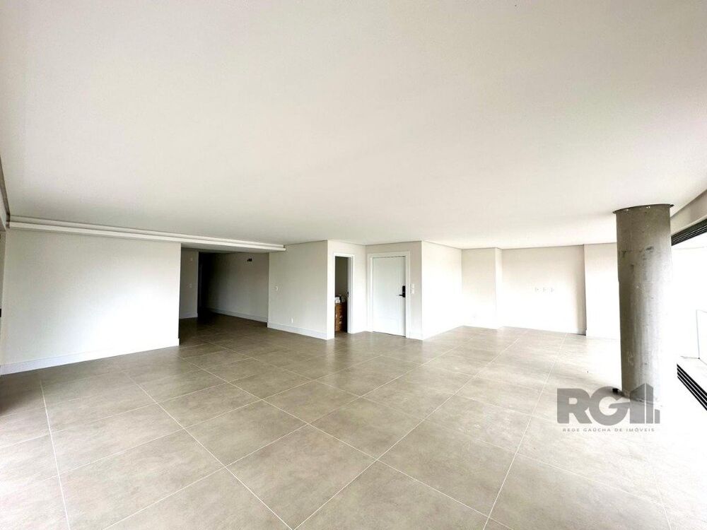 Apartamento à venda com 3 quartos, 222m² - Foto 2