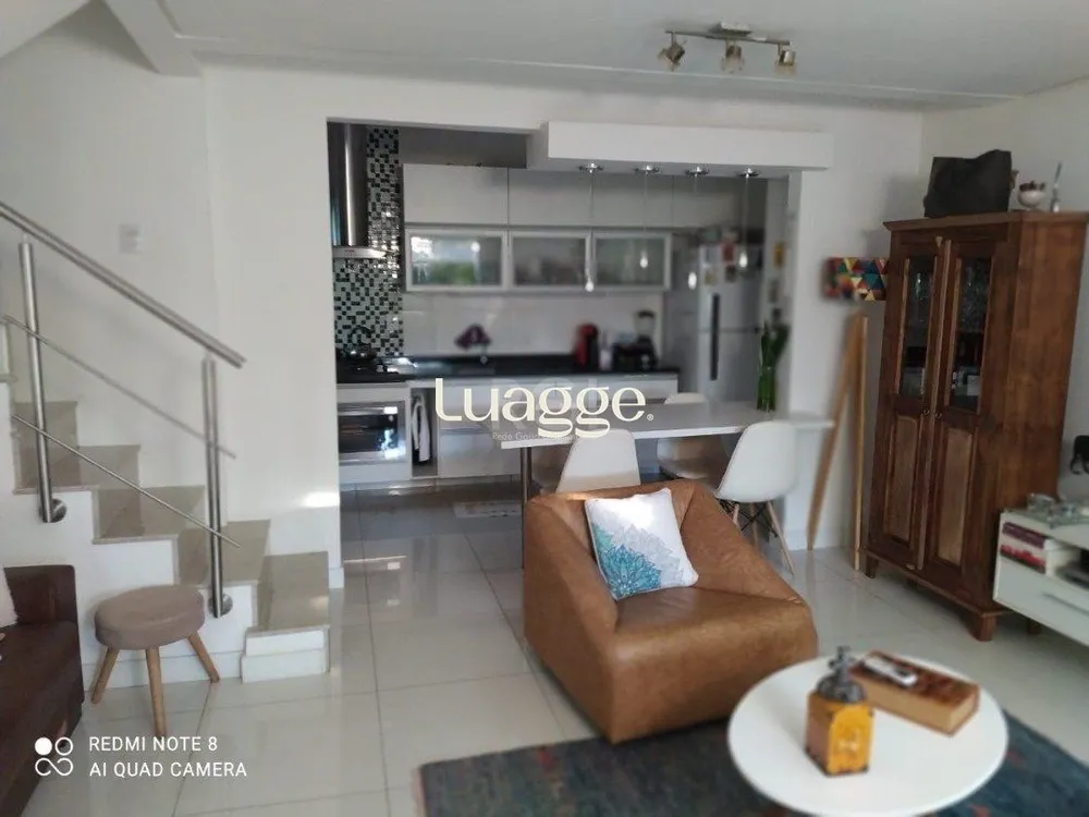 Casa, 3 quartos, 195 m² - Foto 1