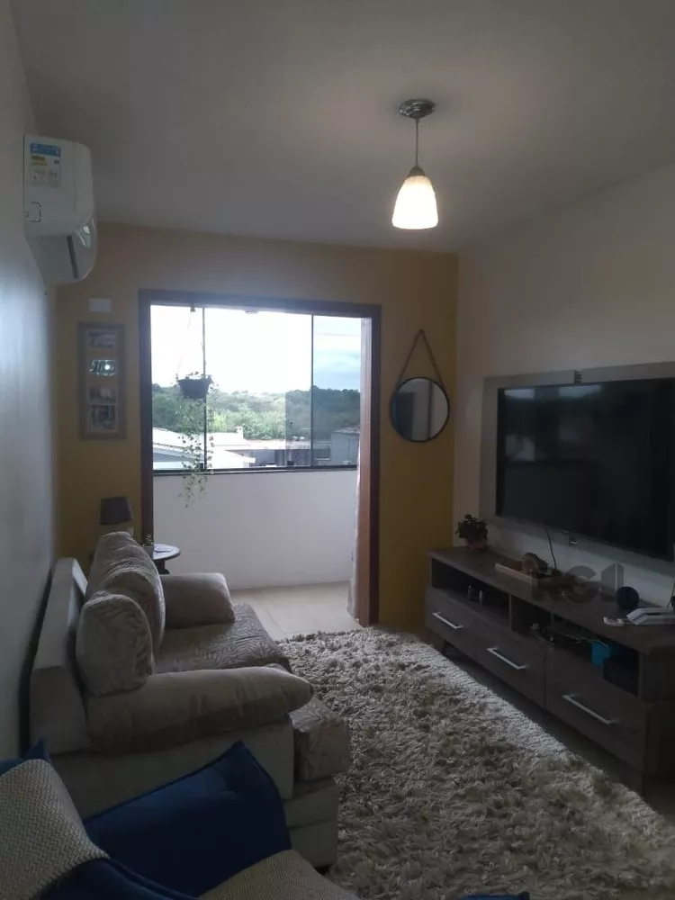 Apartamento à venda com 2 quartos, 67m² - Foto 2