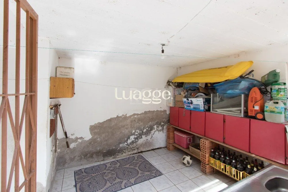 Casa, 5 quartos, 135 m² - Foto 2