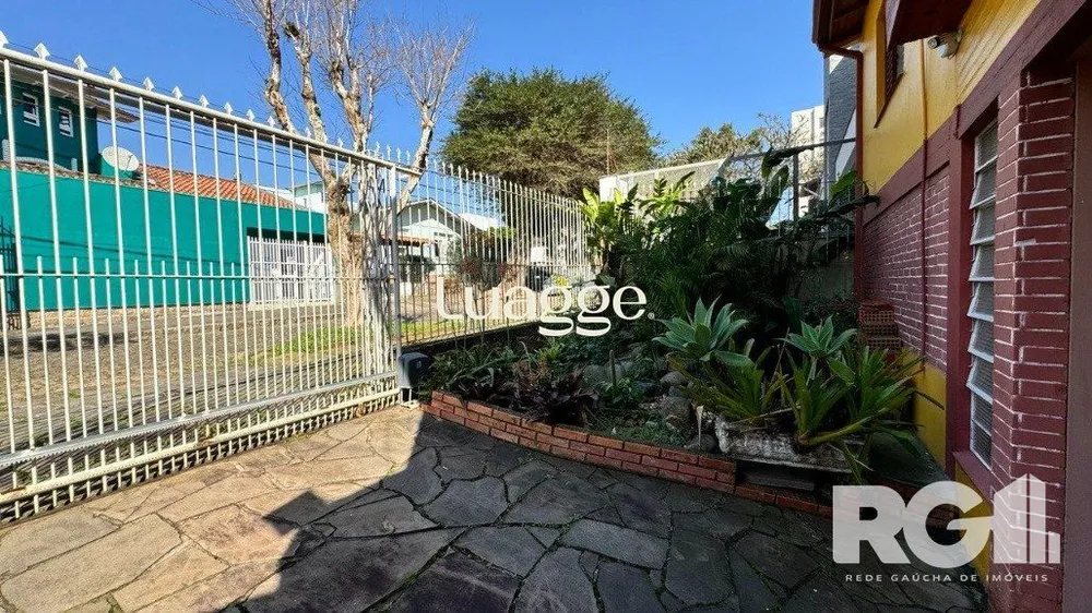 Casa, 3 quartos, 301 m² - Foto 1