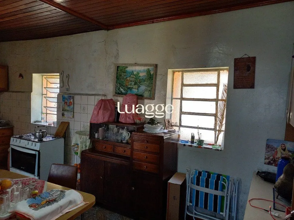 Casa, 3 quartos, 331 m² - Foto 1