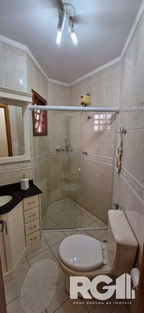 Casa à venda com 4 quartos, 156m² - Foto 2