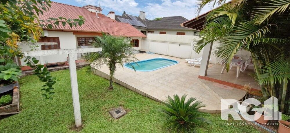 Casa à venda com 4 quartos, 156m² - Foto 3