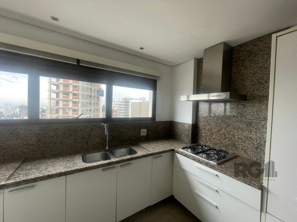 Cobertura para alugar com 3 quartos, 268m² - Foto 2