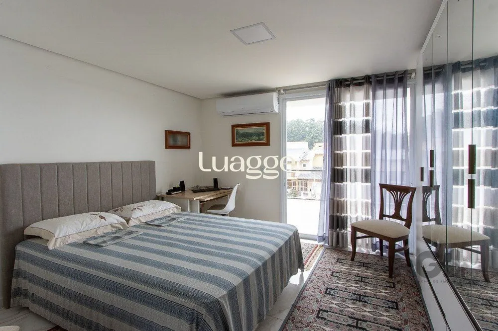 Casa, 3 quartos, 162 m² - Foto 1