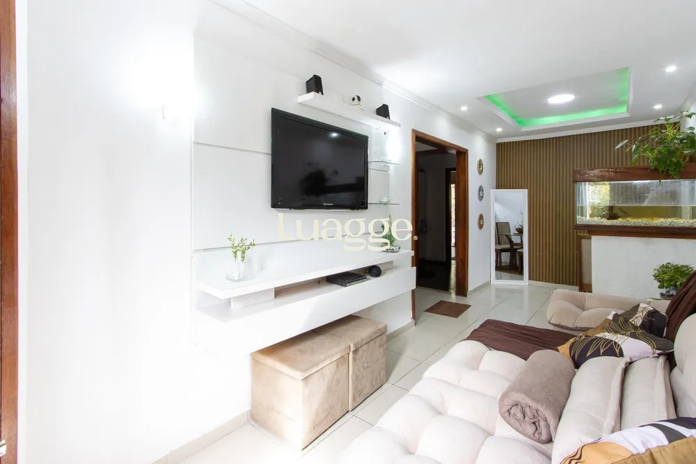 Casa, 5 quartos, 981 m² - Foto 2