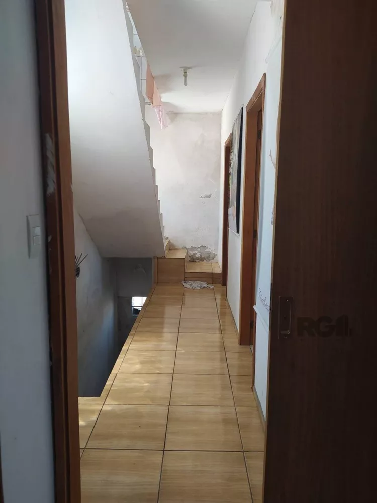 Casa de Condomínio à venda com 5 quartos, 182m² - Foto 3