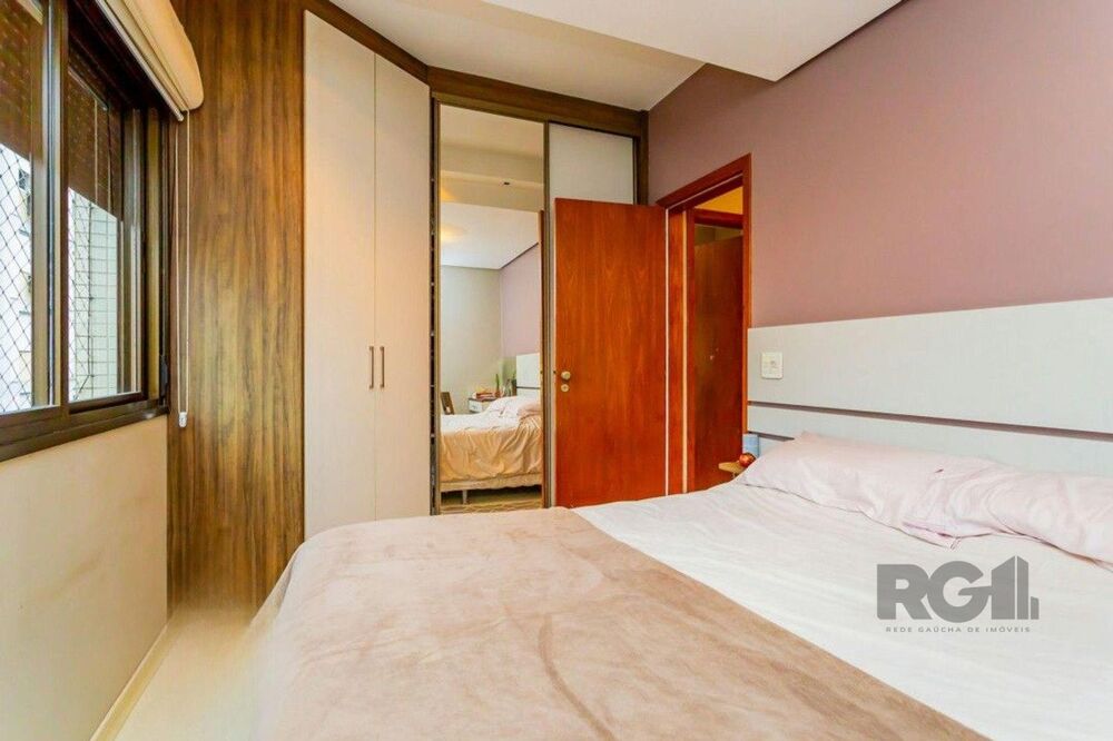 Apartamento à venda com 2 quartos, 65m² - Foto 4