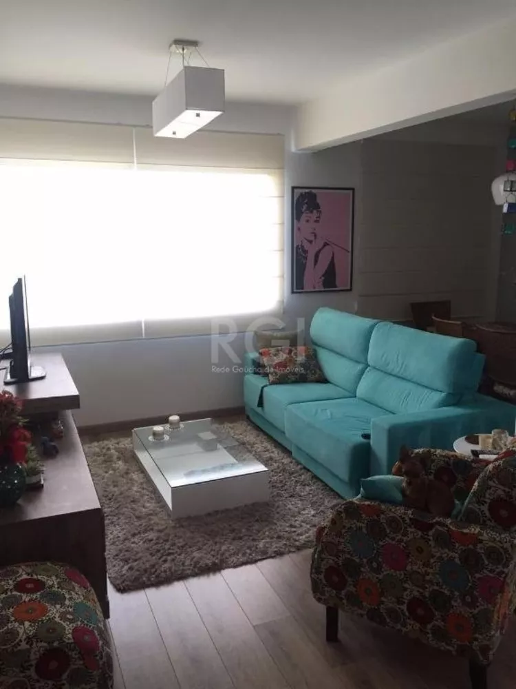 Apartamento à venda com 2 quartos, 69m² - Foto 1