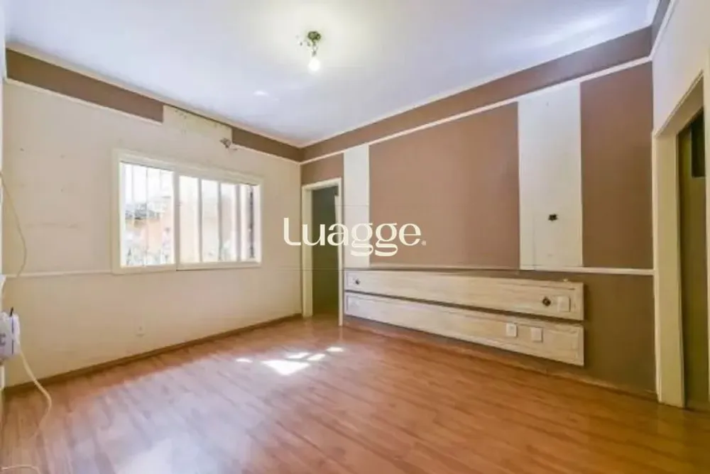 Casa, 3 quartos, 231 m² - Foto 1
