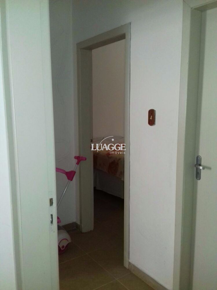 Apartamento à venda com 3 quartos, 79m² - Foto 4